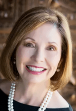 Real Estate Agent Suzette Hubbell